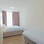 Spacious Family In *