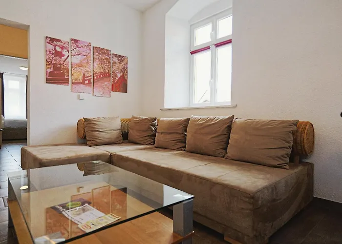 Spacious Family In דירה *